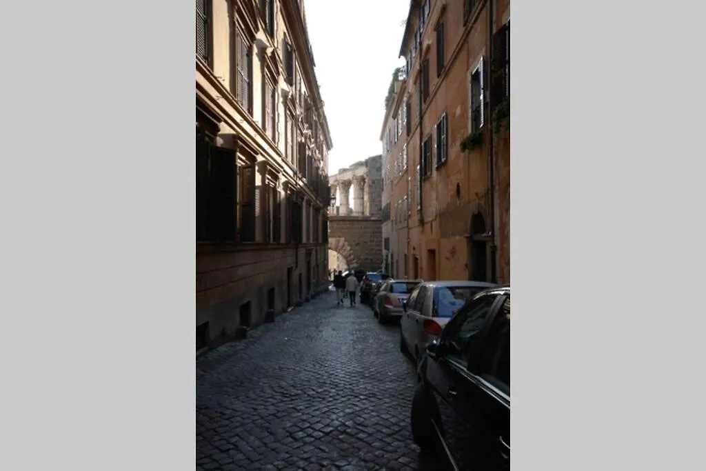 Ibernesi - Charming Apartment At The Roman Forums Italia