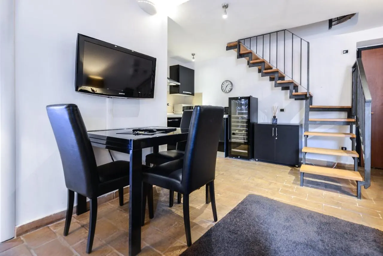 Ibernesi - Charming Apartment At The Roman Forums 0*, Róma Olaszország