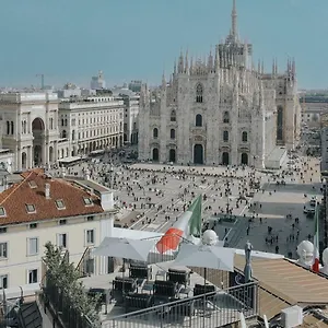 Prestige Boutique - Piazza Duomo View Apartamento Milán